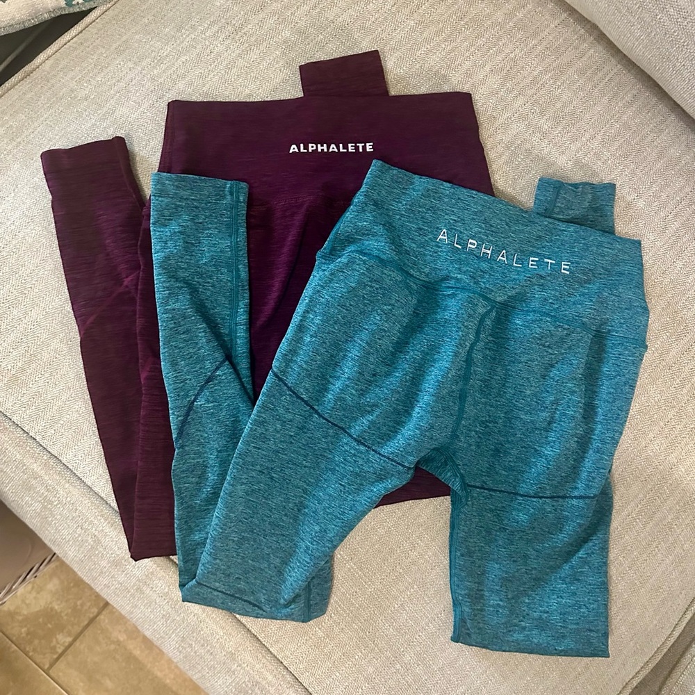 *SOLD*Alphalete OG Leggings